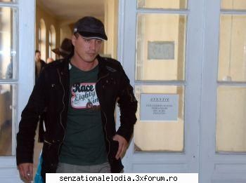 aici puteti scrie pareri despre sotul avocatei elodia. cioaca